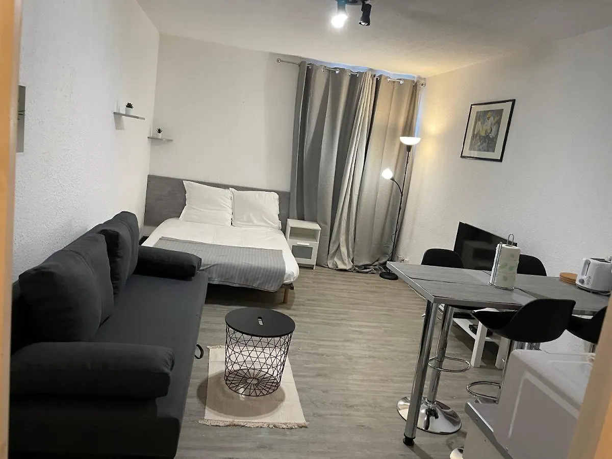 Joli Studio Calme-Centre-Ville-Delille-Jacobin23 Apartment Clermont-Ferrand