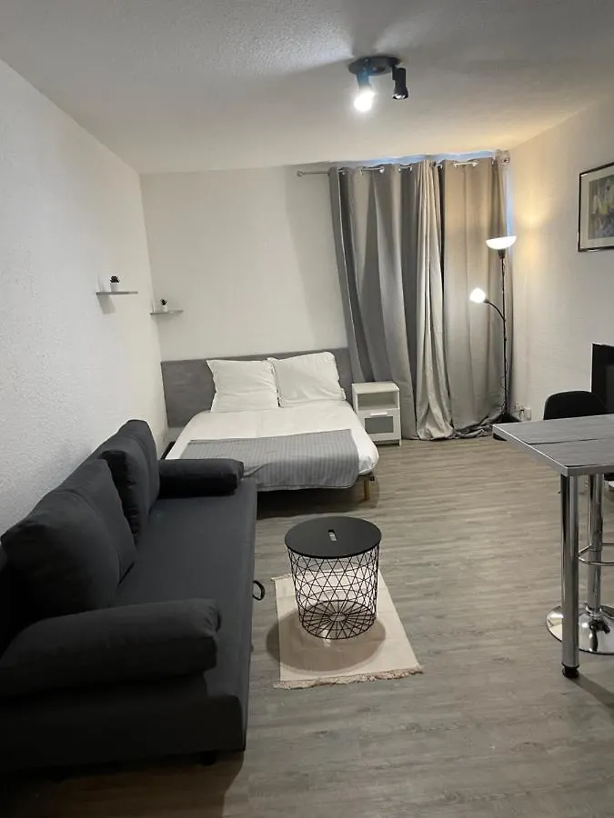 Joli Studio Calme-Centre-Ville-Delille-Jacobin23 Lägenhet Clermont-Ferrand